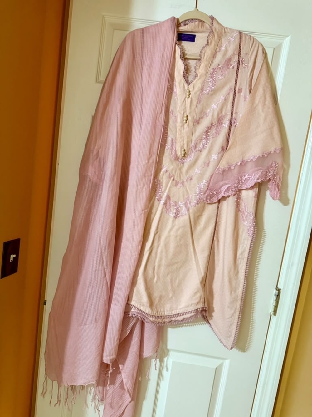Light Pink Embroidered Women's Tunic with Matching Shawl